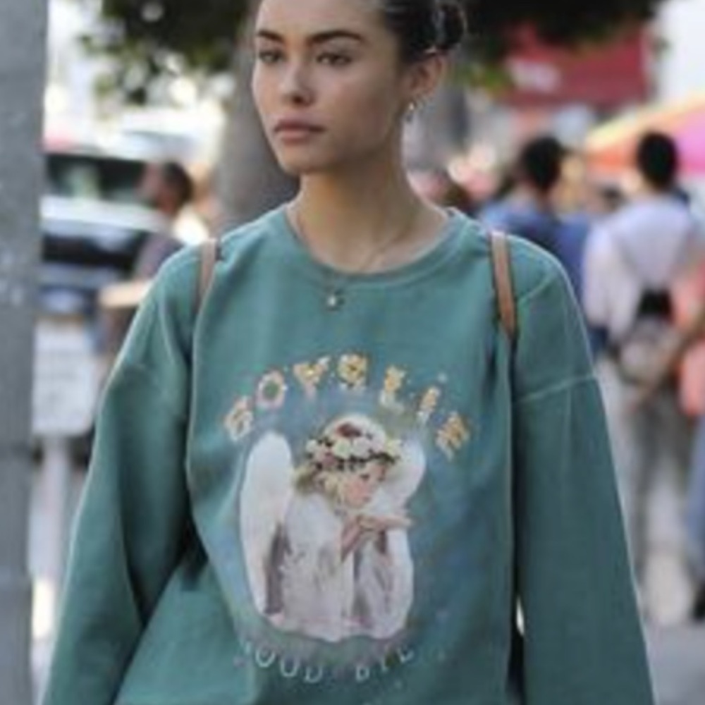 Boys Lie jumper ✨